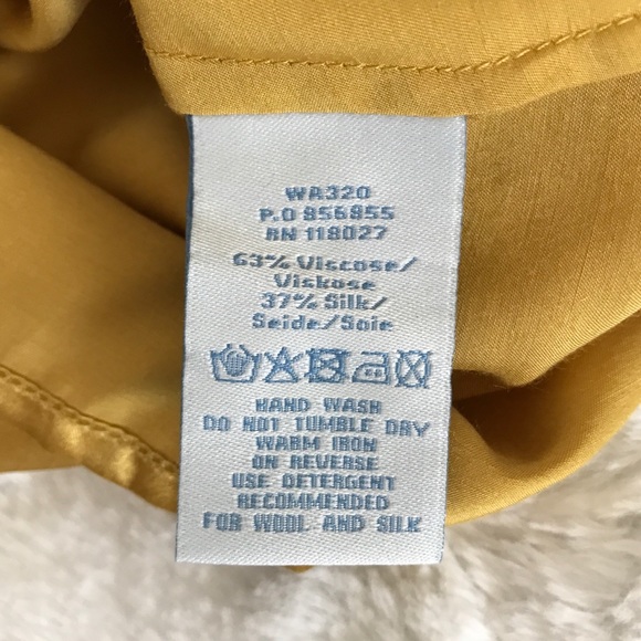 Boden Gold Silk Blend Embellished Collar Sleeveless Blouse US14 - Picture 11 of 12